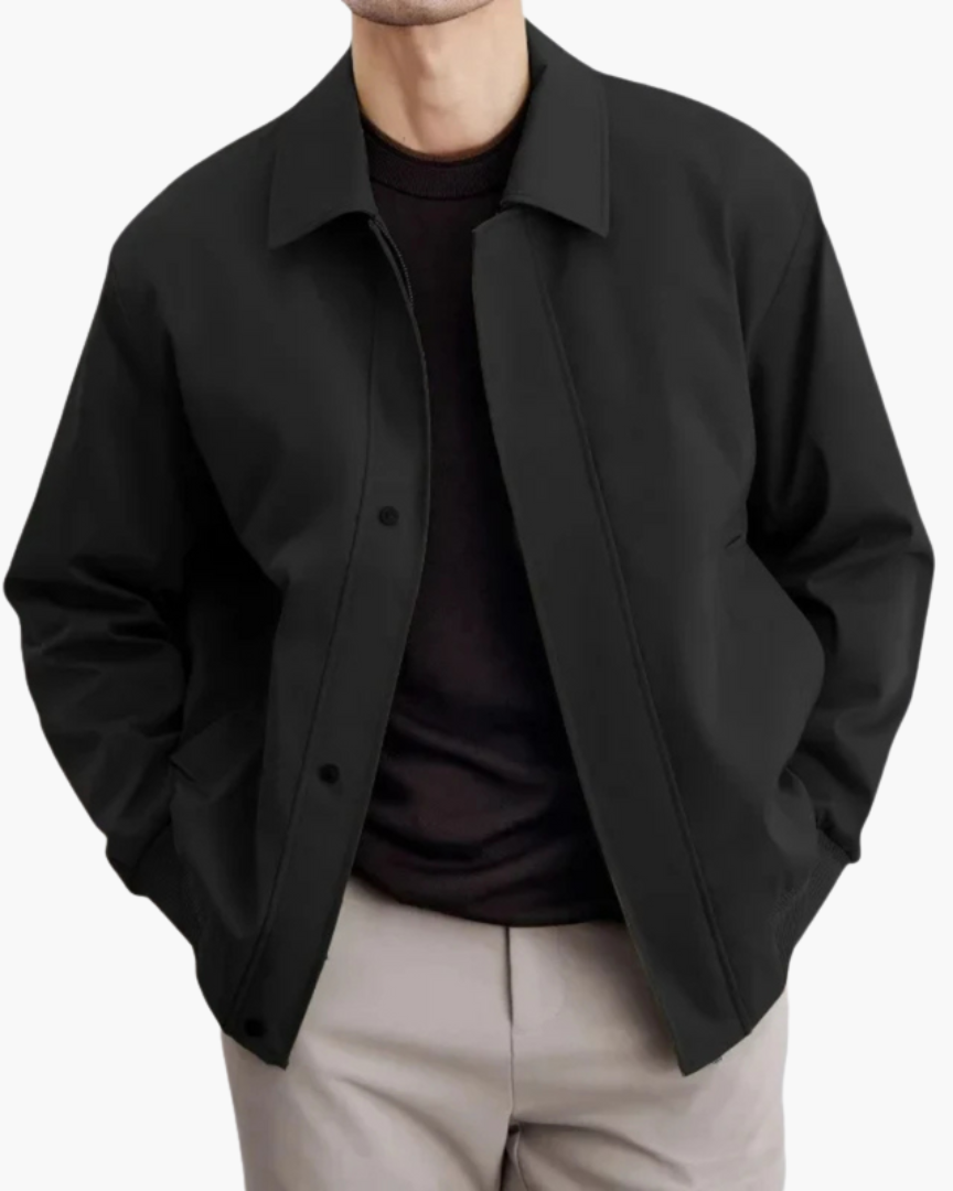 Men’s Overcoat with Pointed Collar and Button Closure