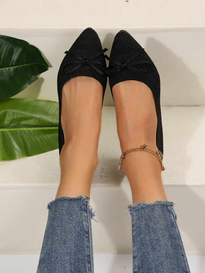 Women's Pointed-Toe Ballet Flats with Bow Detail
