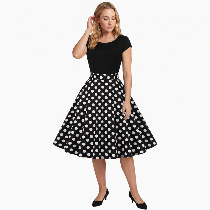 Women's Sleeveless Dress with Striped Surface and Flared Skirt